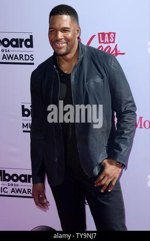 La personnalité de télévision Michael Strahan assiste à l'assemblée annuelle tenue au Billboard Music Awards T-Mobile Arena de Las Vegas, Nevada le 22 mai 2016. Photo par Jim Ruymen/UPI Banque D'Images