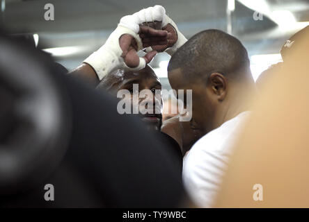 Boxeur invaincu Floyd Mayweather héberge un media de l'exercice au Club de boxe Mayweather à Las Vegas, Nevada le 10 août 2017. L'entraînement a été un prélude à la prochaine Floyd Mayweather vs. Conor McGregor 12 super-super-légers toute l'se rencontreront le 26 août, à la T-Mobile Arena de Las Vegas. Photo de David Becker/UPI Banque D'Images