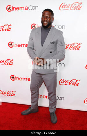 L'acteur Kevin Hart arrive pour le CinemaCon 'Grand écran Achievement Awards 2019' au Caesars Palace, Las Vegas, Nevada le 4 avril 2019. Photo de James Atoa/UPI Banque D'Images