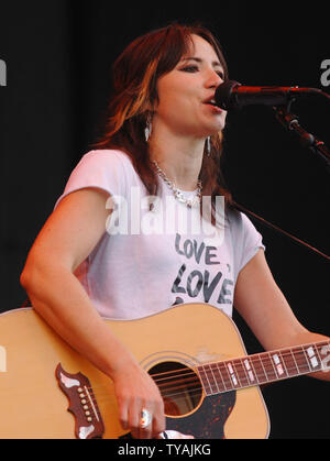 KT Tunstall effectue à 'Le V Festival' à Hylands Park, Chelmsford à Londres le 19 août 2007. (Photo d'UPI/Rune Hellestad) Banque D'Images