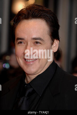 L'acteur américain John Cusack assiste à la projection de 'la grâce est allé à la London Film Festival at Odeon West End à Londres le 26 octobre 2007. (Photo d'UPI/Rune Hellestad) Banque D'Images