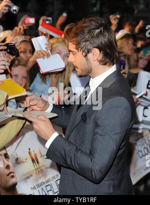 L'acteur américain Zac Efron assiste à la première de "La mort et la vie de Charlie St Cloud à l'Empire, de Leicester Square à Londres le 16 septembre 2010. Rune Hellestad/UPI Banque D'Images