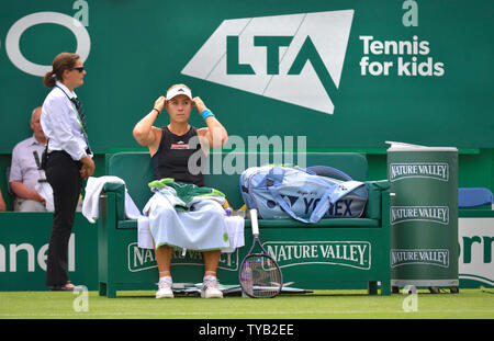 Angelique Kerber (Ger) jouer à la Nature Valley International tennis dans le Devonshire Park. 25 juin. Eastbourne, Angleterre, Banque D'Images