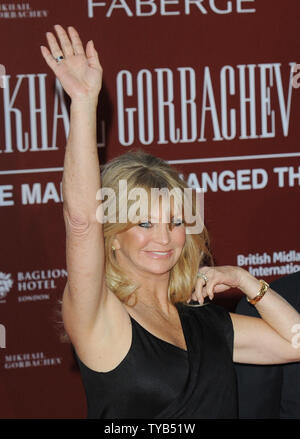 L'actrice américaine Goldie Hawn assiste à la "Gorby 80- Concert de Gala" au Royal Albert Hall de Londres le 30 mars 2011. Rune Hellestad/UPI Banque D'Images