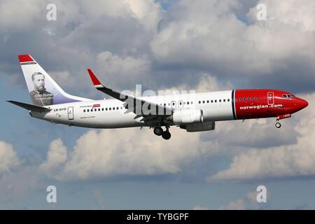 Stockholm, Suède - 24. Juin 2013 : Norwegian Air Shuttle Boeing 737-800 à l'aéroport de Stockholm Arlanda (ARN) en Suède. Dans le monde d'utilisation | Banque D'Images