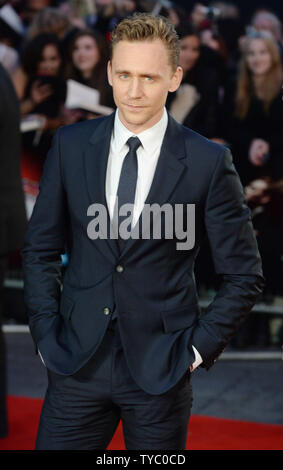 L'acteur britannique Tom Hiddleston assiste à un dépistage de la 'Naissance' lors de la 59e BFI London Film Festival à Odéon, West End à Londres le 9 octobre 2015. Photo par Rune Hellestad/ UPI Banque D'Images