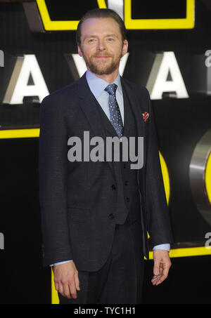 L'acteur anglais Simon Pegg assiste à la première européenne de "Star Wars - La Force se réveille" à l'Empire Leicester Square à Londres le 16 décembre 2015. Photo par Paul Treadway/ UPI Banque D'Images