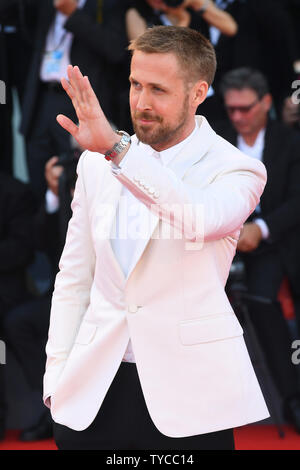 L'acteur canadien Ryan Gosling assiste à la cérémonie d'ouverture et premier homme Premiere pendant le 75e Festival du Film de Venise à Venise le 29 août 2018. Photo par Paul Treadway/ UPI Banque D'Images