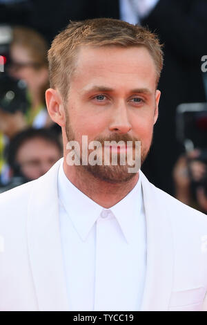 L'acteur canadien Ryan Gosling assiste à la cérémonie d'ouverture et premier homme Premiere pendant le 75e Festival du Film de Venise à Venise le 29 août 2018. Photo par Paul Treadway/ UPI Banque D'Images