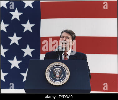 Photographie du président Reagan lors d'un rassemblement à New York Reagan-Bush Banque D'Images