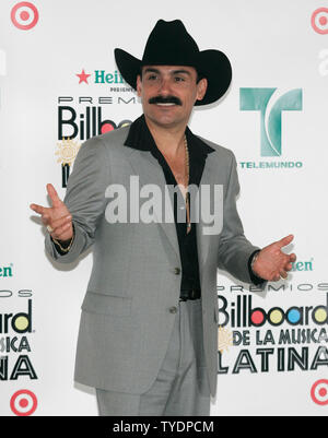 El Chapo de Sinaloa apparaît dans les coulisses du Latin Billboard Awards 2007 au Centre BankUnited à Coral Gables, en Floride, le 26 avril 2007. (Photo d'UPI/Michael Bush) Banque D'Images