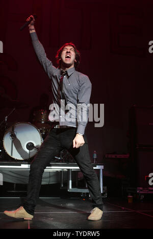 Tom Higgenson de Plain White T's se produit en concert au Fillmore Miami Beach au Jackie Gleason Theater à Miami Beach le 31 octobre 2007. (Photo d'UPI/Michael Bush) Banque D'Images