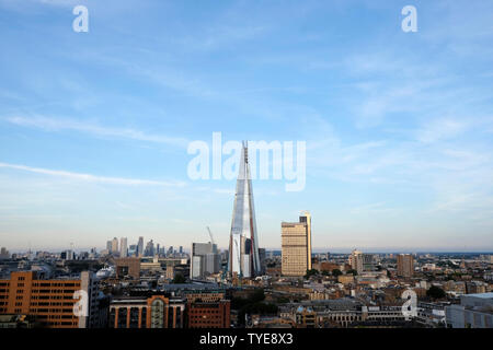 Vue sur toits de Londres à partir de la plate-forme d'observation à la Tate Modern, Londres, Royaume-Uni. Banque D'Images