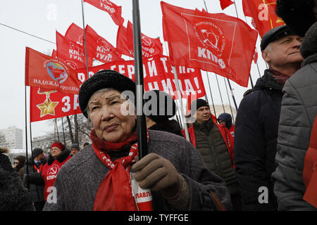 Les partisans de Pavel Grudinin, candidat du Parti communiste russe, rassemblement pour des élections équitables, à Moscou le 10 mars 2018. Grudinin est considéré comme candidat présidentiel principal derrière Vladimir Poutine. Photo par Yuri Gripas/UPI Banque D'Images