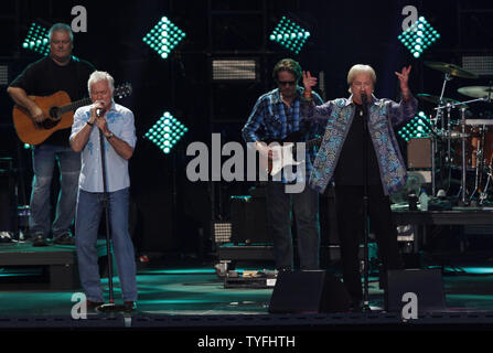 Country Music Band The Oak Ridge Boys effectuer pendant le CMA Music Festival à Nashville, Tennessee, le 12 juin 2015. Photo de John Sommers II/UPI Banque D'Images