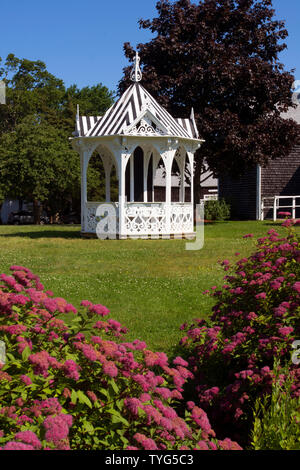 Le gazebo au Cape Playhouse. Historique d'un théâtre d'été à Cape Cod, Massachusetts, USA Banque D'Images