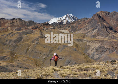 En voyant Huayna Potosi sur la Cordillère Real Traverse, Bolivie Banque D'Images