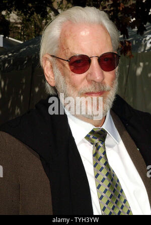 Donald Sutherland acteur de la série TV 'Commandant en Chef' assiste à l'ABC TV Upfronts 2005 tenue le 17 mai 2005 à New York du Lincoln Center. (Photo d'UPI/Ezio Petersen) Banque D'Images