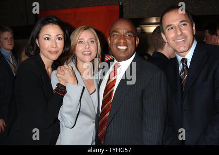 Ann Curry, Meredith Vieira, Al Roker et Matt Lauer de la Today Show arrivent pour le NBC Primetime Preview du 2006-2007 Annexe au Radio City Music Hall de New York, le Mary 15, 2006. (Photo d'UPI/Robin Platzer) Banque D'Images