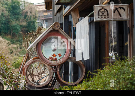 Boutique à la poterie Tokoname sentier situé près de Nagoya Chubu Centrair International Airport. Banque D'Images