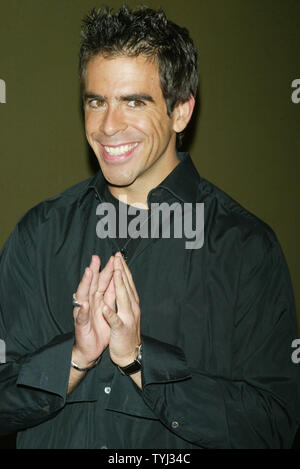 Eli Roth Directeur arrive à la première de son nouveau film "Hostel II" à l'AMC Theater à New York le 6 juin 2007. (Photo d'UPI/Laura Cavanaugh) Banque D'Images