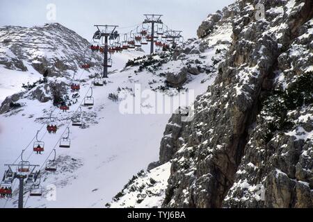 Cortina d'Ampezzo (Italie), la piste de ski, appelé 'Olympia delle Tofane', qui accueillera les compétitions de ski alpin féminin lors des Jeux Olympiques d'hiver de 2026 le Banque D'Images