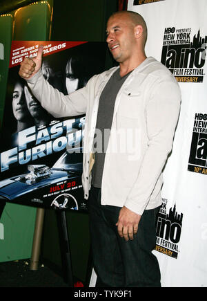 Vin Diesel arrive pour le 10e anniversaire de la New York International Latino Film Festival première de 'Fast & Furious'/'Los Bandoleros' à la School of Visual Arts Theatre de New York le 29 juillet 2009. (Photo d'UPI/Laura Cavanaugh) Banque D'Images