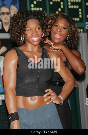 Serena Williams dévoile sa figure de cire au Musée de Cire Madame Tussauds à New York le 27 août 2009. Photo UPI/Laura Cavanaugh Banque D'Images