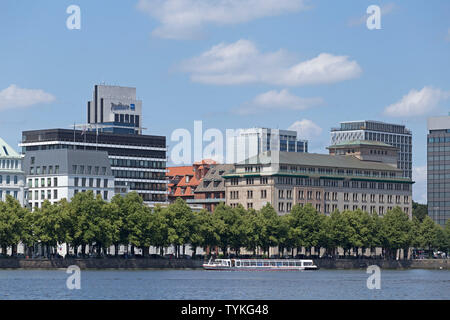 Neuer Jungfernstieg, Inner Alster, Hamburg, Allemagne Banque D'Images