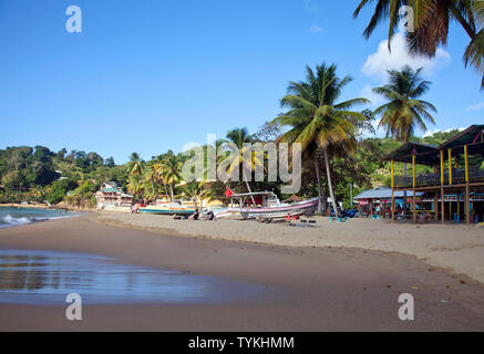 Castara Bay Beach Scene, Tobago. Banque D'Images