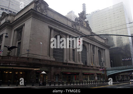 La gare Grand Central reste fermé comme l'ouragan Irene passe au-dessus de Manhattan après qu'il est rétrogradé à une tempête tropicale, la ville de New York le 28 août 2011. UPI/John Angelillo Banque D'Images