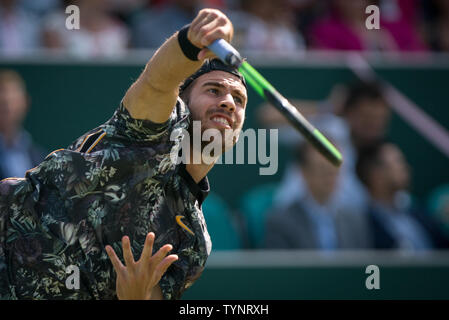 Slough, Royaume-Uni. 26 Juin, 2019. Khachanov Karen de la Russie au cours de l'événement d'exposition 2019 Tennis BOODLES à Stoke Park, Slough, Angleterre le 26 juin 2019. Photo par Andy Rowland. Credit : premier Media Images/Alamy Live News Banque D'Images