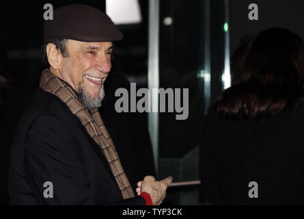 F. Murray Abraham arrive à la première de 'The Grand Budapest Hotel' à l'Alice Tully Hall à New York le 26 février 2014. UPI/John Angelillo Banque D'Images