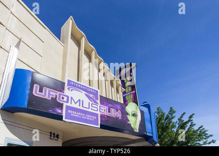 Roswell, Nouveau Mexique, USA - Le 28 avril 2019 : l'extérieur de l'International UFO Museum and Research Center à Roswell. Banque D'Images