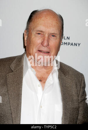 Robert Duvall arrive sur le tapis rouge à la 'Miss Meadows' Premiere pendant 2014 Tribeca Film Festival à la SVA Theater à New York le 21 avril 2014. UPI/Dennis Van Tine Banque D'Images