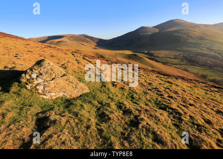 Vue sur Bakestall ont chuté, Skiddaw Forest fells, Parc National de Lake District, Cumbria, England, UK Banque D'Images