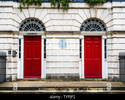 Maison de Boston 36-38 Fitzroy Square Fitzrovia - Robert Adam conçu maison sur Fitzroy Square Fitzrovia Londres construit entre 1794 et 1798. Banque D'Images