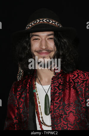 Ezra Miller arrive sur le tapis rouge à la première de New York "Trainwreck" à l'Alice Tully Hall à New York le 14 juillet 2015. Photo de John Angelillo/UPI Banque D'Images