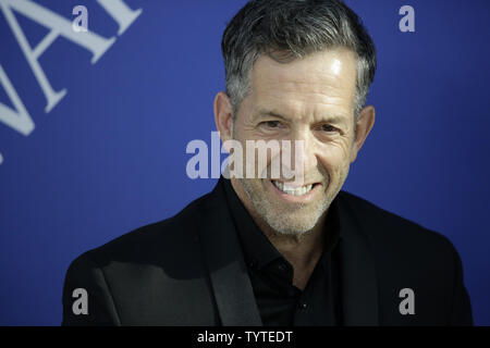 Kenneth Cole arrive sur le tapis rouge à la CFDA Fashion Awards 2018 au Brooklyn Museum le 4 juin 2018 à New York. Photo de John Angelillo/UPI Banque D'Images