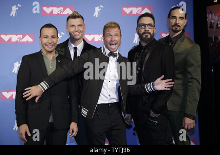 Les Backstreet Boys posent pour les photographes dans la salle de presse au 35e MTV Video Music Awards au Radio City Music Hall de New York le 20 août 2018. Photo par Serena/Xu-Ning UPI Banque D'Images