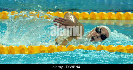 USA's Katie Hoff nage dans la chaleur de la femme du 3 800 m nage libre à la National Aquatic Centre (Cube d'eau) pendant les Jeux Olympiques d'été de 2008 à Beijing, Chine, le 14 août 2008. (Photo d'UPI/Roger L. Wollenberg) Banque D'Images