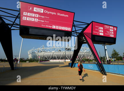 Le stade olympique est affiché le 26 juillet 2012 à Parc olympique, un jour avant la cérémonie d'ouverture des Jeux Olympiques de 2012 à Londres prévue pour le vendredi, 27 juillet 2012, à Stratford, Londres. UPI/Pat Benic Banque D'Images