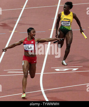 Carmelita jeter les jambes