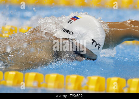 America's Conor Dwyer participe à la chaleur de la six men's 200m nage libre aux Jeux olympiques de natation au stade des Jeux Olympiques de Rio 2016 à Rio de Janeiro, Brésil, le 7 août 2016. Dwyer a remporté sa vague avec un temps de 1:45,95. Photo de Matthew Healey/UPI Banque D'Images