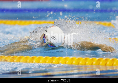 America's Conor Dwyer participe à la chaleur de la six men's 200m nage libre aux Jeux olympiques de natation au stade des Jeux Olympiques de Rio 2016 à Rio de Janeiro, Brésil, le 7 août 2016. Dwyer a remporté sa vague avec un temps de 1:45,95. Photo de Matthew Healey/UPI Banque D'Images