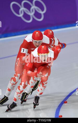 La Pologne participe à l'équipe de patinage de vitesse Dames Poursuite par équipe au cours de la demi-finale des Jeux Olympiques d'hiver de 2018 à Pyeongchang, à l'ovale à Gangneung Gangneung, Corée du Sud, le 21 février 2018. Photo de Richard Ellis/UPI Banque D'Images