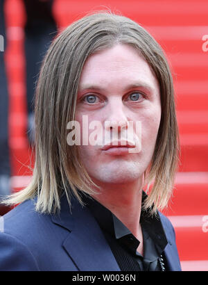 Michael Pitt arrive sur le tapis rouge avant la projection du film 'Le Poirier Sauvage (Ahlat Agaci)' à la 71e assemblée annuelle du Festival International du Film de Cannes à Cannes, France le 18 mai 2018. Photo de David Silpa/UPI Banque D'Images