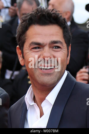 Jamel Debbouze arrive sur le tapis rouge avant la projection du film "Les Misérables" au 20e Congrès International du Film de Cannes à Cannes, France le 15 mai 2019. Photo de David Silpa/UPI Banque D'Images