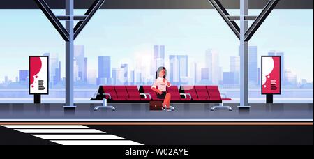 Arrêt de bus moderne Young business woman avec valise de transport public en attente sur airport station cityscape background plate horizontale Illustration de Vecteur