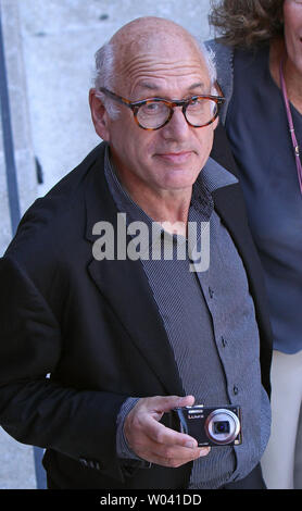 Michael Nyman arrive sur le tapis rouge lors de la 6ème Festival International du Film de Rome à Rome le 29 octobre 2011. UPI/David Silpa Banque D'Images